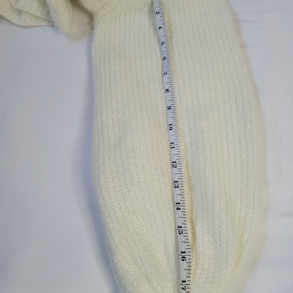 Princess Polly The Henrik Cropped Sweater Long Sleeve White Women's Sz 4 - Picture 12 of 15